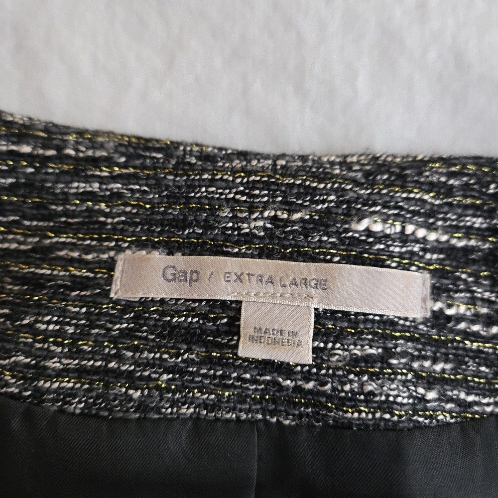 Gap Women's XL Grey Boucle & Gold Metallic Cropped Zip Up Jacket - Picture 2 of 11